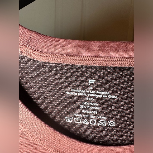 Fabletics Tee - Picture 3 of 3